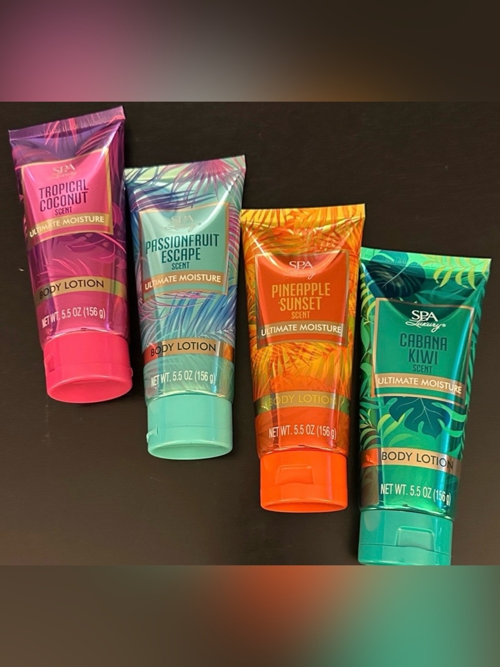 💜 SPA Luxury - Set of 4 Body Lotions - Coconut, Passionfruit, Pineapple & Kiwi